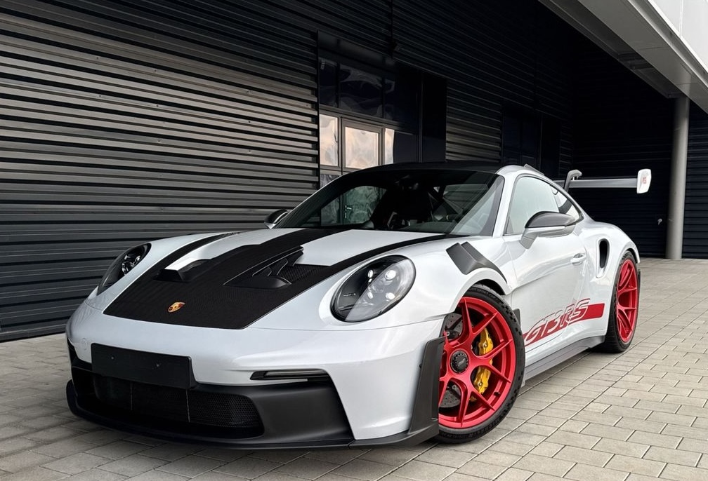 PORSCHE 911 GT3 RS | WEISSACH PAKET | SKLADEM | NĚMECKÉ PŘEDVÁDĚCÍ AUTO | OKRUHOVÝ SUPERSPORT | 525 KONÍ | KARBON | SKOŘEPINY | MAX VÝBAVA | NÁKUP ONLINE | AUTOiBUY.com